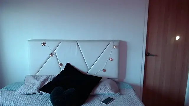 Snapshot of julz_03 chatting on 29, 11, 2025 julz 03 online show from 29, 11, 2025