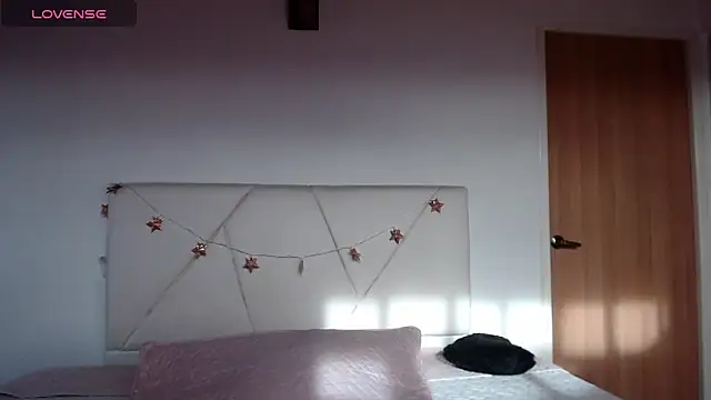 Snapshot of julz_03 chatting on 10, 11, 2025 julz 03 online show from 10, 11, 2025