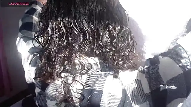 Snapshot of julz_03 chatting on 27, 11, 2025 julz 03 online show from 27, 11, 2025