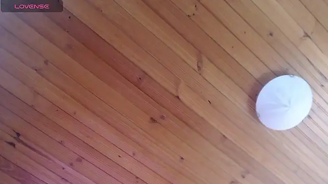 Snapshot of julz_03 chatting on 12, 11, 2025 julz 03 online show from 12, 11, 2025