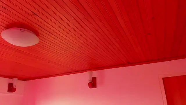 Snapshot of julz_03 chatting on 24, 10, 2025 julz 03 online show from 24, 10, 2025