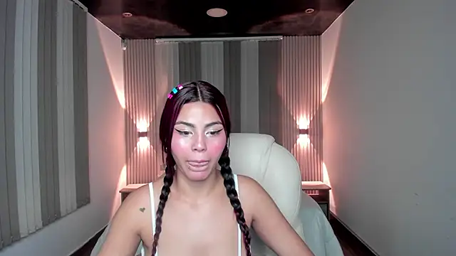 Kiim Jonness online show from 21, 2, 2025