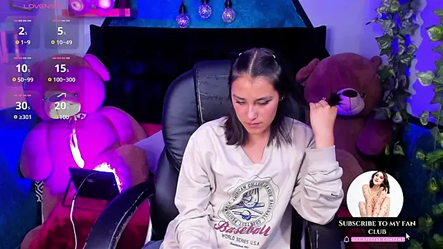  Sophie  miller online show from 4, 2, 2025