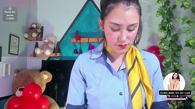  Sophie  miller online show from 18, 2, 2025