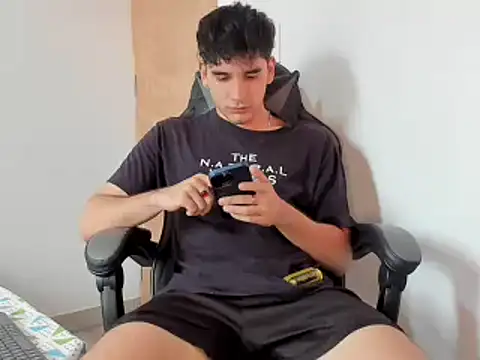 leo030809 online show from 2, 1, 2025