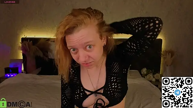 Snapshot of Michelle_Blond chatting on 24, 4, 2026 Michelle Blond online show from 24, 4, 2026