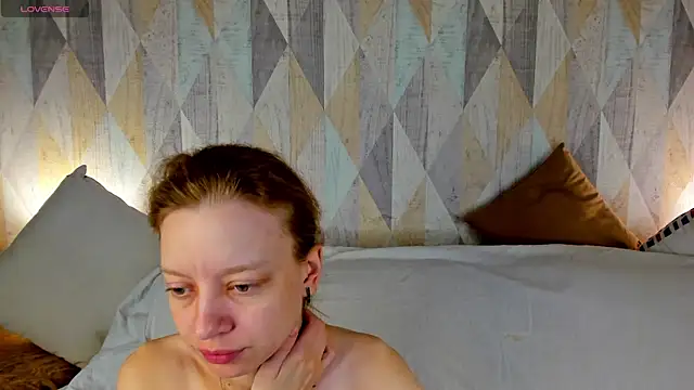 Snapshot of Michelle_Blond chatting on 2, 6, 2026 Michelle Blond online show from 2, 6, 2026