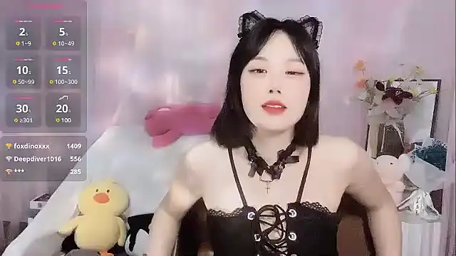 LaoSHI-999 online show from 4, 3, 2025