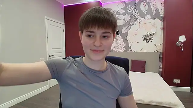 EmiliaYours online show from 13, 3, 2026