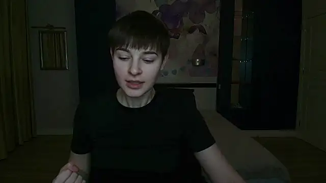 EmiliaYours online show from 18, 1, 2026