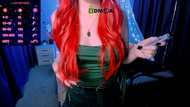 Snapshot of luna_berryy chatting on 25, 10, 2025 luna berryy online show from 25, 10, 2025