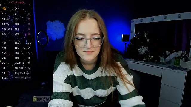 luna berryy online show from 12, 1, 2025