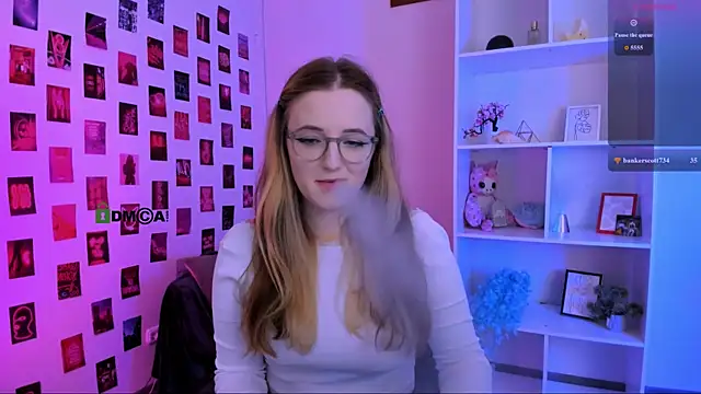 luna berryy online show from 19, 6, 2026