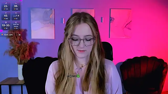 luna berryy online show from 7, 3, 2026