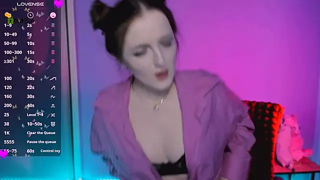 Snapshot of luna_berryy chatting on 22, 11, 2025 luna berryy online show from 22, 11, 2025