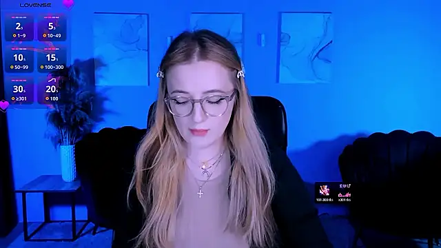 luna berryy online show from 14, 3, 2026