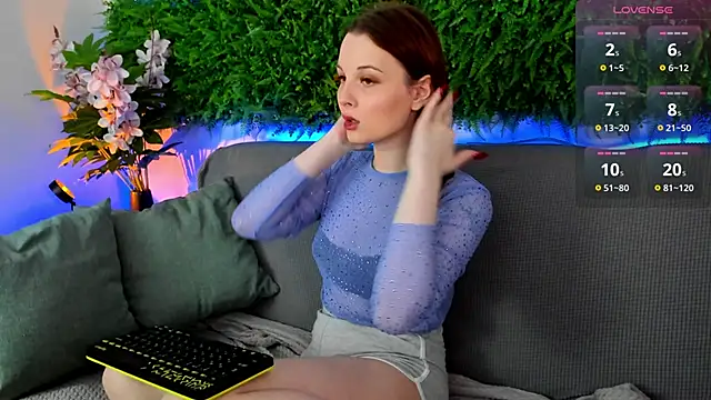 AprilAvery online show from 26, 10, 2025