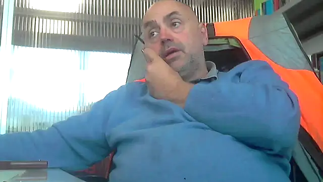 Snapshot of pantomax chatting on 3, 10, 2025 pantomax online show from 3, 10, 2025