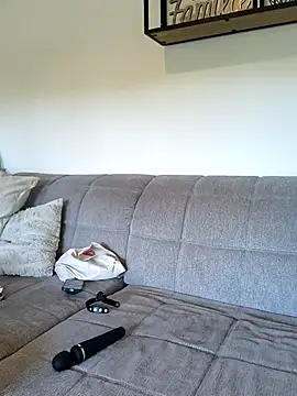 Secret couple  online show from 26, 4, 2026
