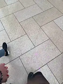 Secret couple  online show from 8, 11, 2025