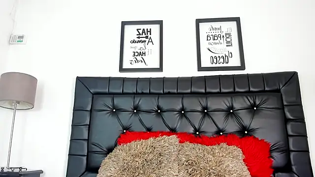 Snapshot of amberlitle chatting on 29, 11, 2025 amberlitle online show from 29, 11, 2025