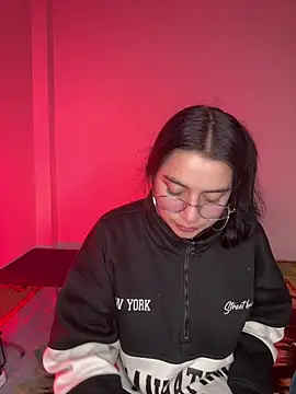 Cassie-millers online show from 5, 2, 2025