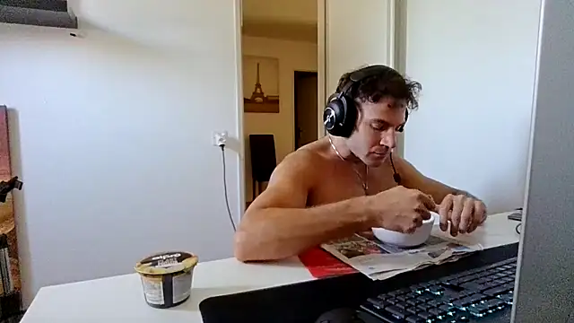 Snapshot of alpha-hunk chatting on 15, 6, 2026 alpha-hunk online show from 15, 6, 2026