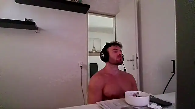 Snapshot of alpha-hunk chatting on 8, 7, 2026 alpha-hunk online show from 8, 7, 2026
