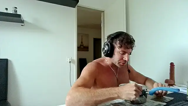 alpha-hunk online show from 28, 4, 2026