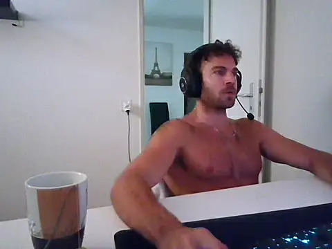 Snapshot of alpha-hunk chatting on 28, 6, 2026 alpha-hunk online show from 28, 6, 2026