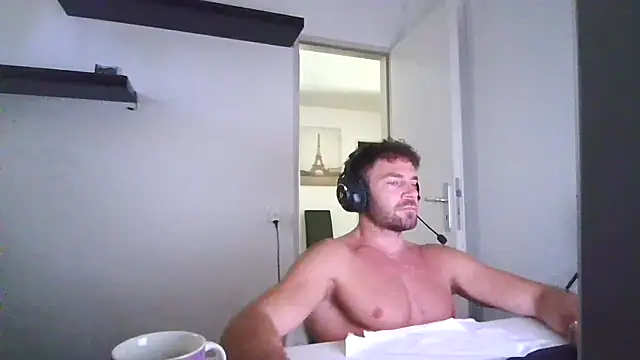 Snapshot of alpha-hunk chatting on 12, 7, 2026 alpha-hunk online show from 12, 7, 2026
