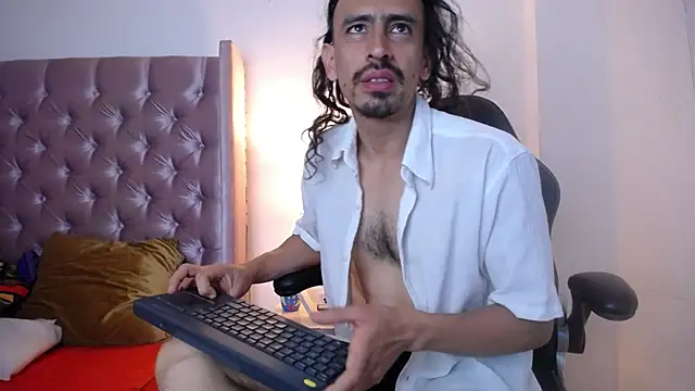 Sr Magnus  online show from 11, 10, 2025