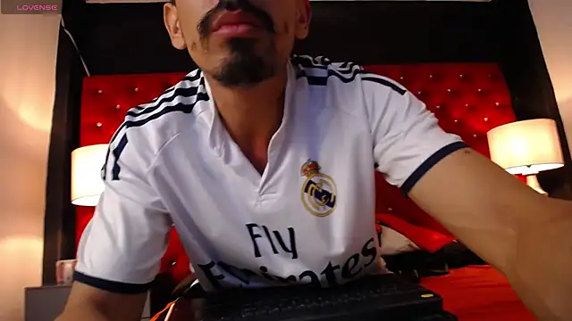 Sr Magnus  online show from 14, 2, 2026