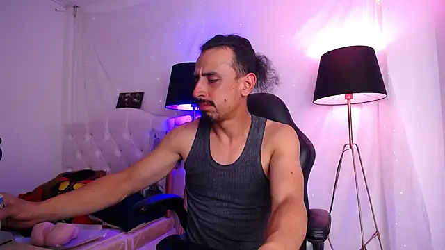 Sr Magnus  online show from 5, 2, 2026