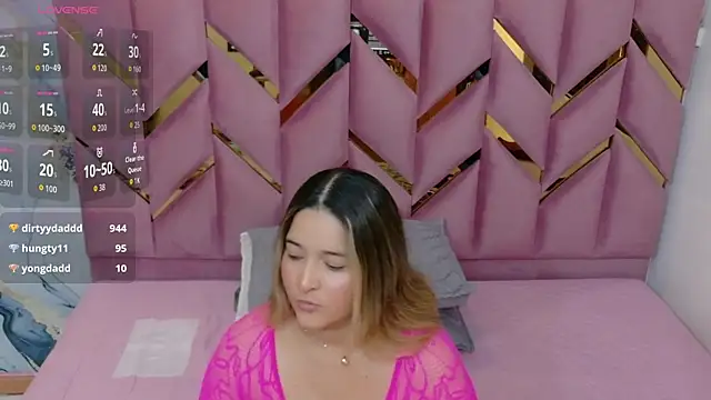 collegepawglovedaddy online show from 2, 3, 2026