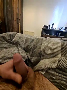 NiceBone000 online show from 12, 4, 2026