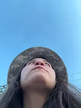 aurora divine online show from 8, 2, 2026