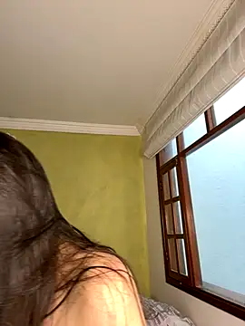 aurora divine online show from 12, 10, 2025