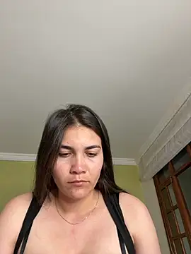 aurora divine online show from 5, 11, 2025