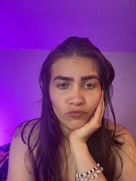 aurora divine online show from 11, 3, 2026