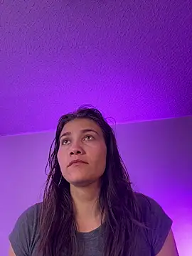 aurora divine online show from 26, 3, 2026