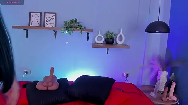 maddy walker online show from 19, 12, 2025