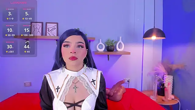 maddy walker online show from 24, 11, 2025