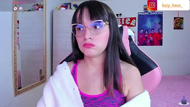 Snapshot of Lucyy-hess chatting on 10, 7, 2026 Lucyy-hess online show from 10, 7, 2026
