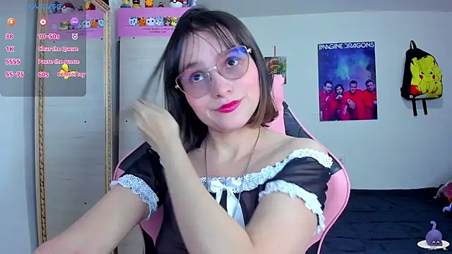 Snapshot of Lucyy-hess chatting on 15, 9, 2025 Lucyy-hess online show from 15, 9, 2025