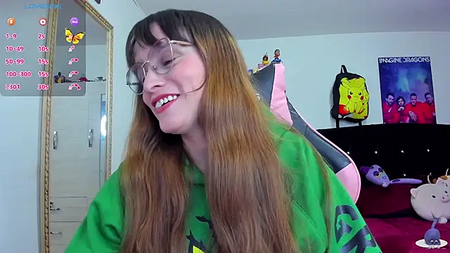Snapshot of Lucyy-hess chatting on 6, 3, 2025 Lucyy-hess online show from 6, 3, 2025