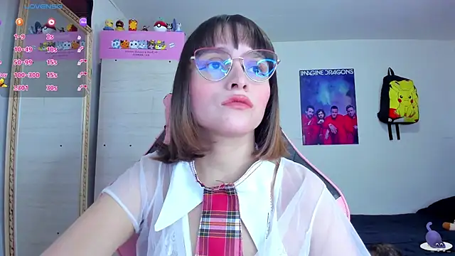 Snapshot of Lucyy-hess chatting on 19, 9, 2025 Lucyy-hess online show from 19, 9, 2025