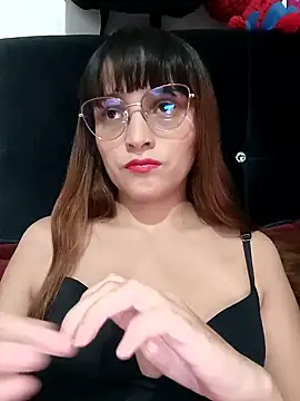 Snapshot of Lucyy-hess chatting on 7, 2, 2025 Lucyy-hess online show from 7, 2, 2025