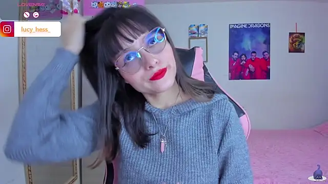 Lucyy-hess online show from 17, 4, 2026