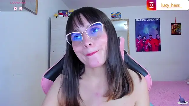 Snapshot of Lucyy-hess chatting on 17, 6, 2026 Lucyy-hess online show from 17, 6, 2026